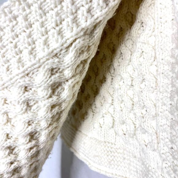 Jingles & Joy White Christmas cable knit Festive Holiday Table Runner 14”X 72” - Picture 5 of 7